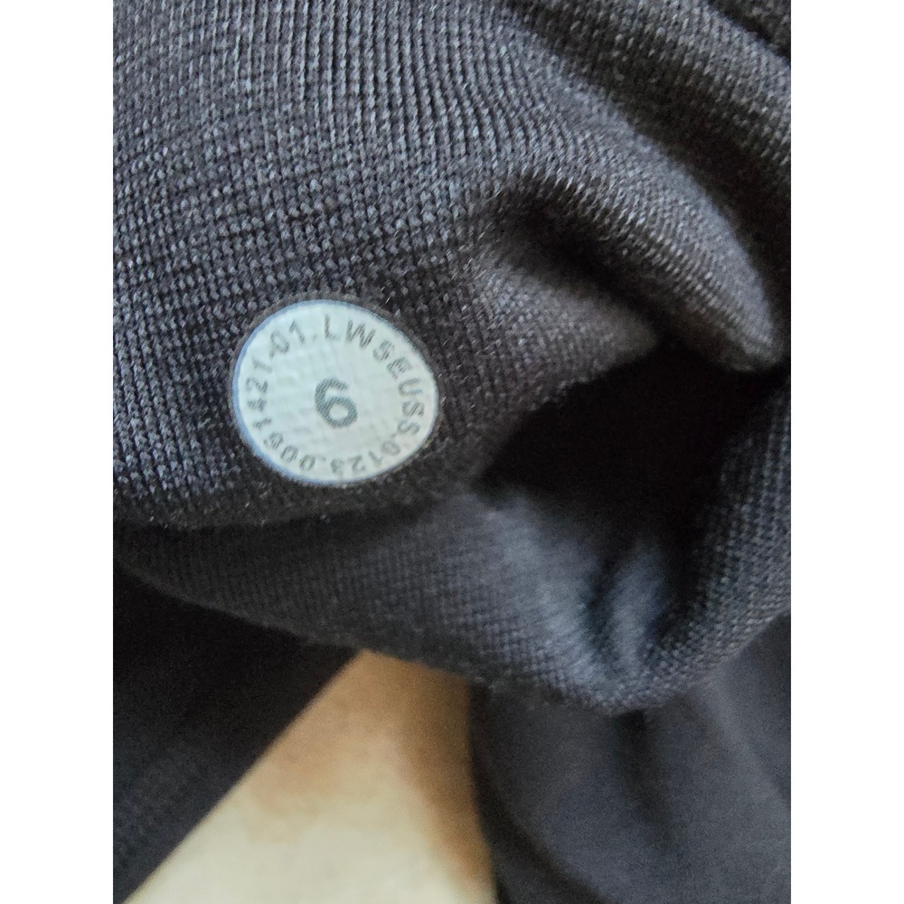 Lululemon Just Breathe Tank Top Animal Swirl Deep Coal Black Gray Size 6 - Picture 5 of 7